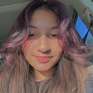 Meet your Posher, Ashlinh